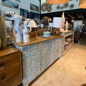 SIDEBOARD005